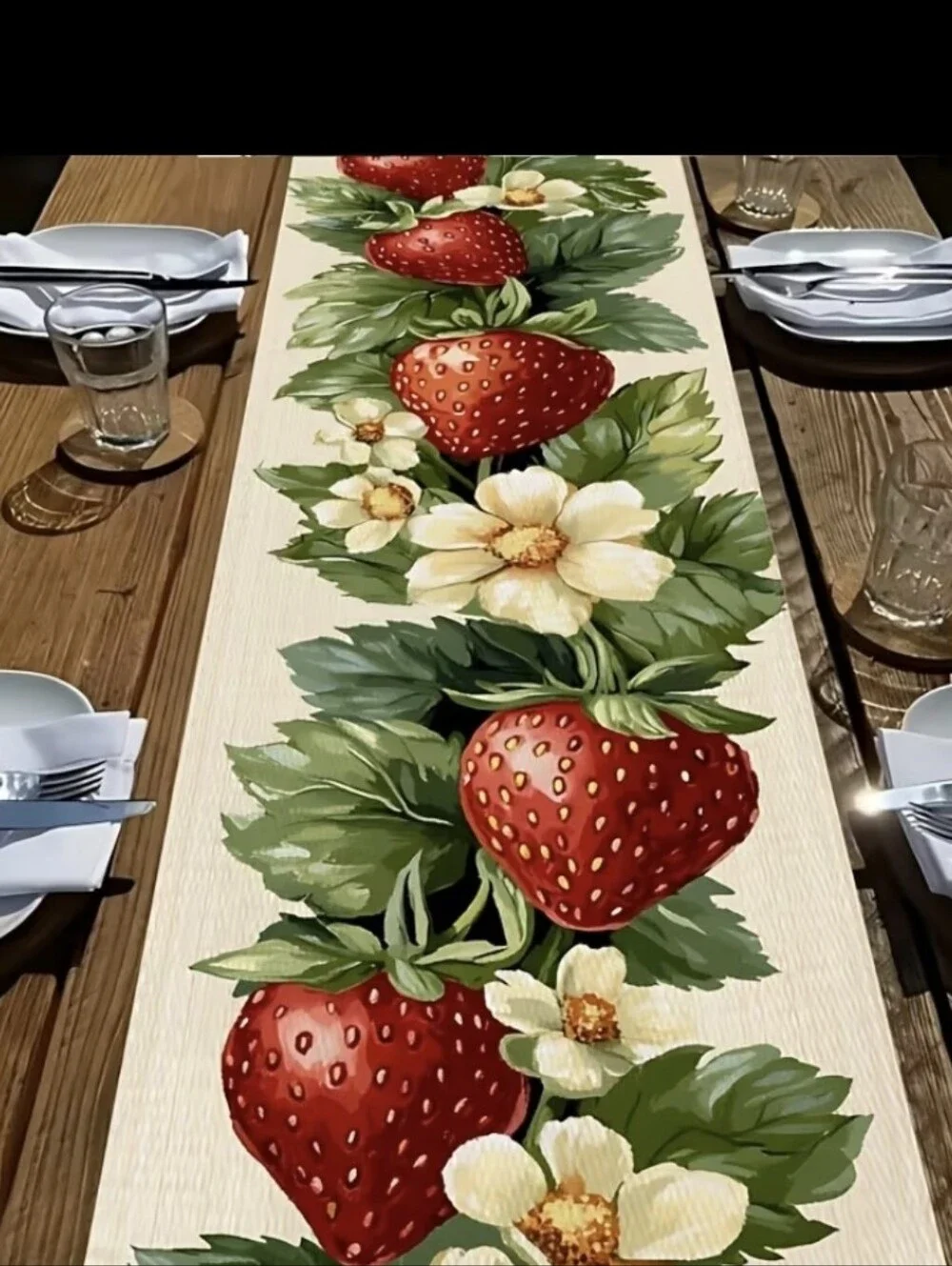 Strawberry 🍓 Decor Table Runner NEW